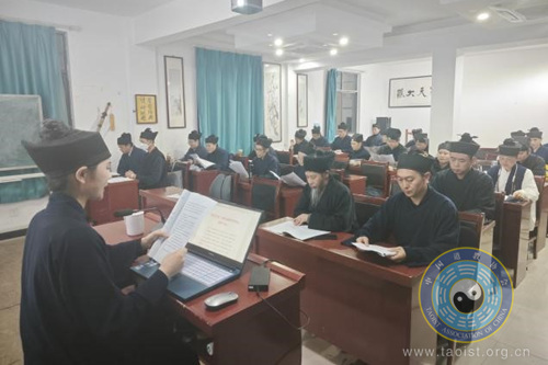 武汉市道教界迅速掀起学习《湖北省实施〈宗教活动场所管理办法〉细则（试行）》热潮-道音文化