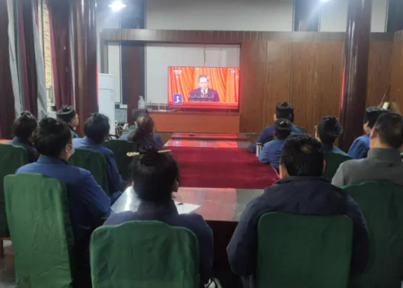 武当山道教协会组织收看全国两会开幕式盛况-道音文化