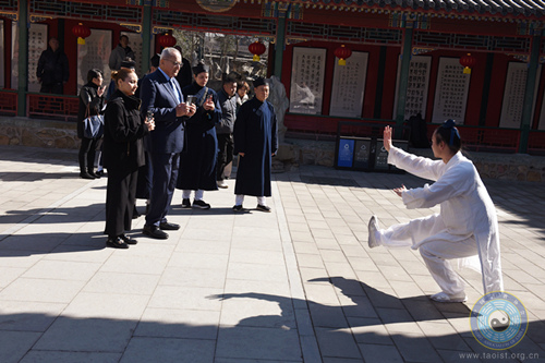 中国道教协会接待墨西哥驻华大使施雅德一行 展示道教文化底蕴 共话中墨友好交流-道音文化