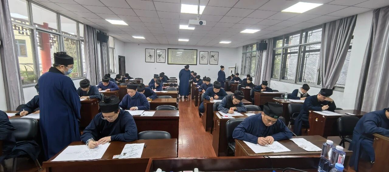 湖南省道教协会2026年新认定教职人员考试在南岳坤道学院举行-道音文化