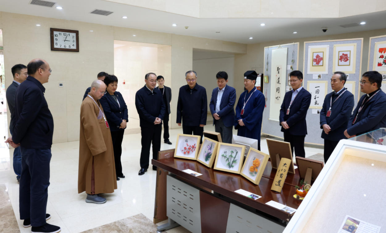 上海宗教界“双通”人才培训班在中央社会主义学院结业-道音文化