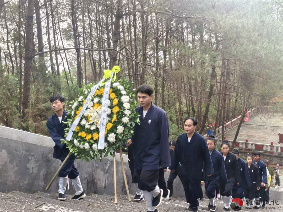 广西桂平市道教界举行2026年清明祭扫革命先烈活动-道音文化