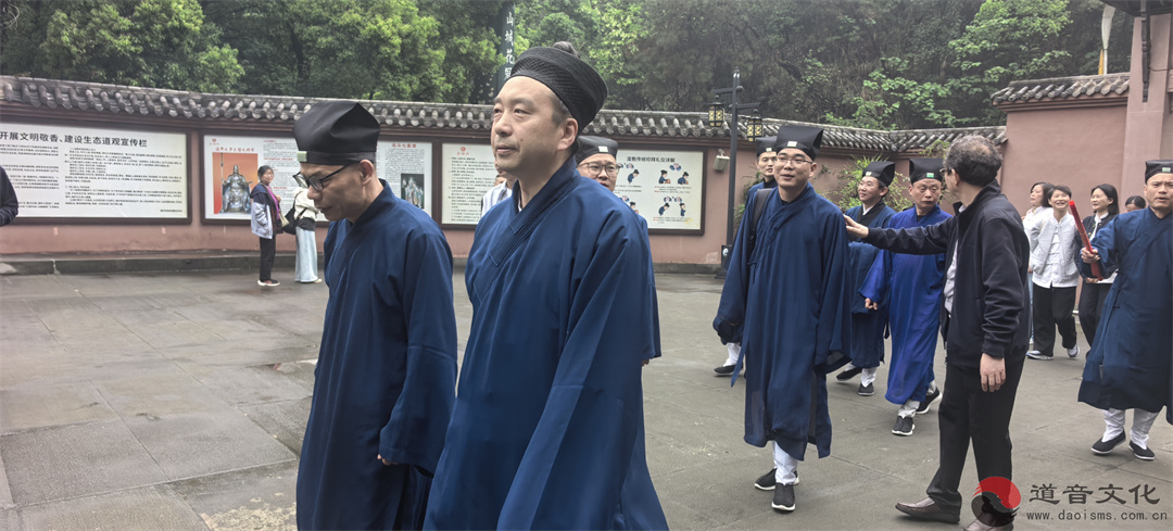 “传承红色基因，担当时代使命”苏州城隍庙举行道教中国化实践主题参访交流活动-道音文化